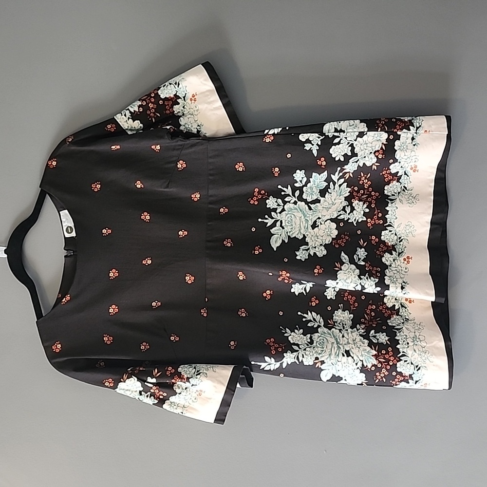 COCO & TASHI DRESS/TOP